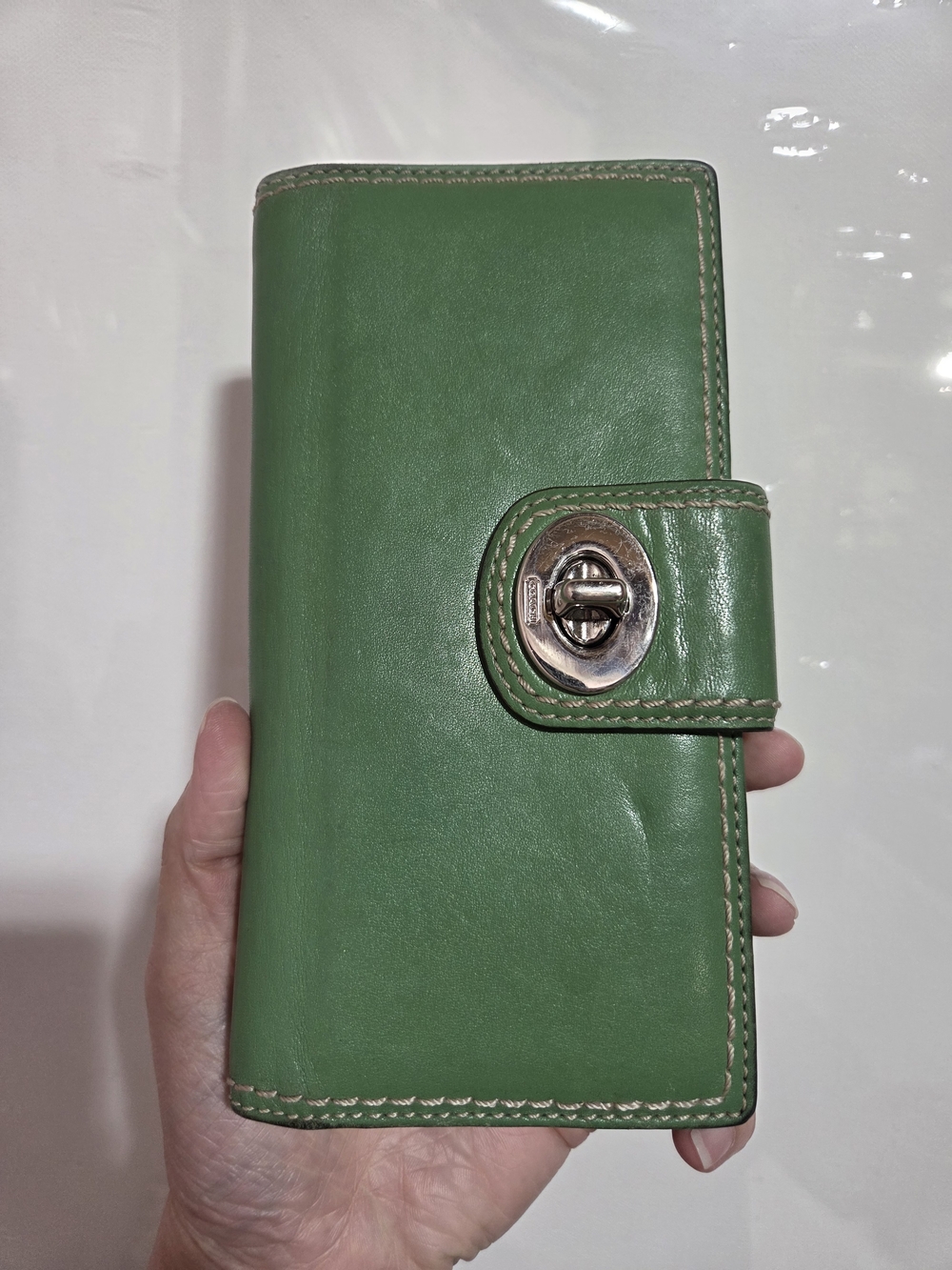 Coach Green Leather Turnlock Continental Wallet